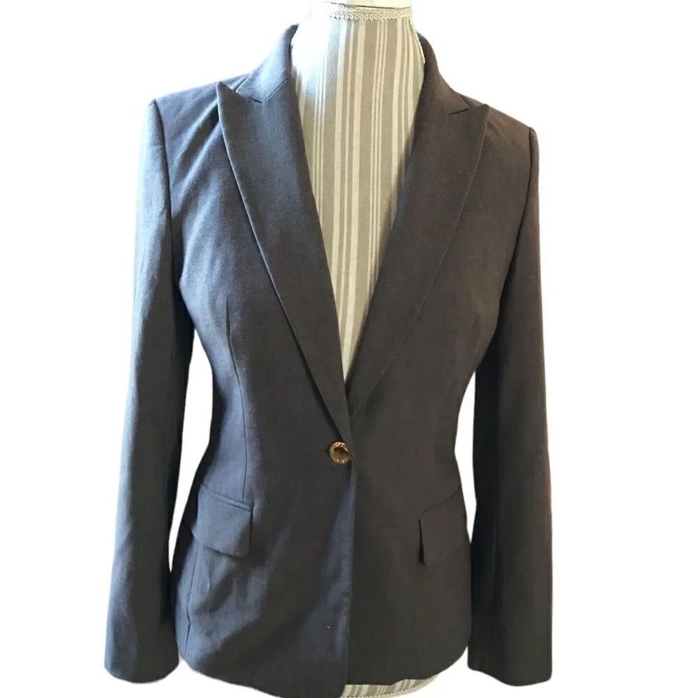 Calvin Klein size 4 like new lined blazer see pics